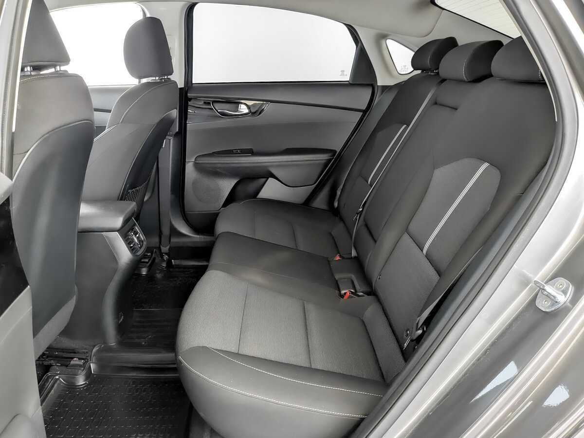Kia Cerato, 2021 Фото №12