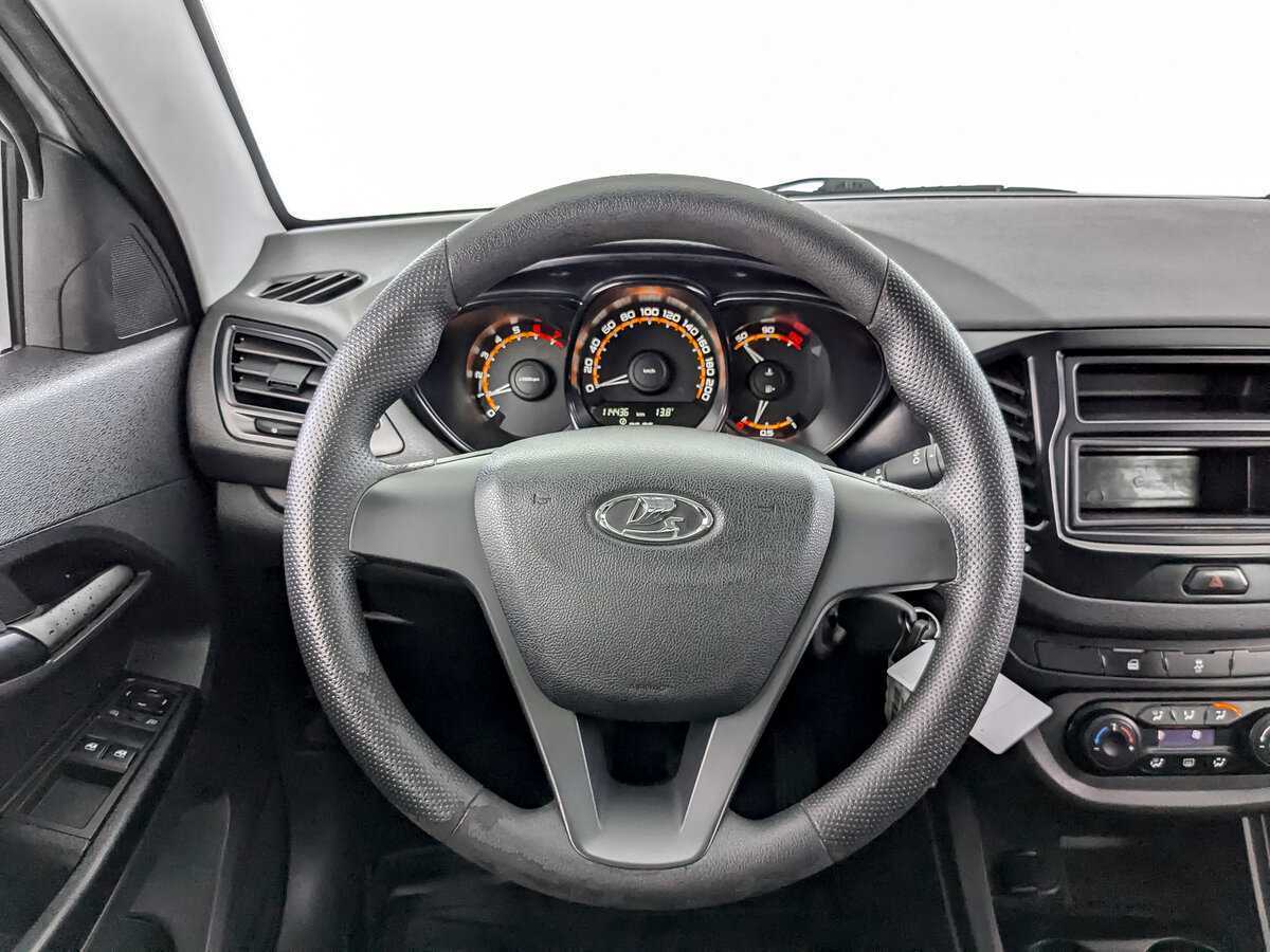 Lada (ВАЗ) Vesta, 2019 Фото №17