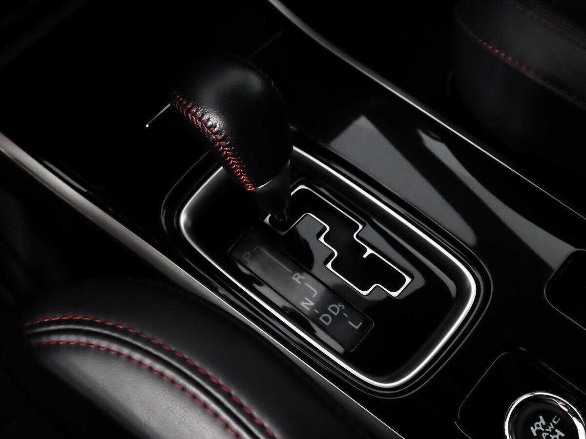 Mitsubishi Outlander, 2021 Фото №11