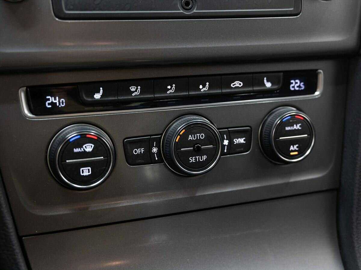 Volkswagen Golf, 2013 Фото №22