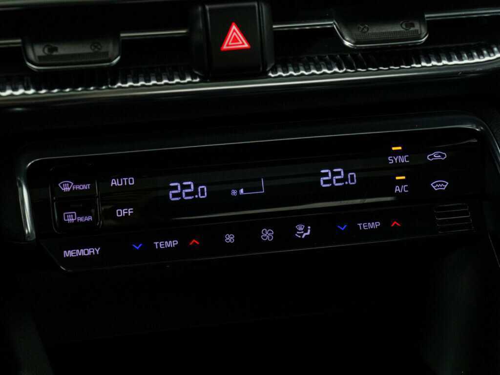 Kia K5, 2020 Фото №24