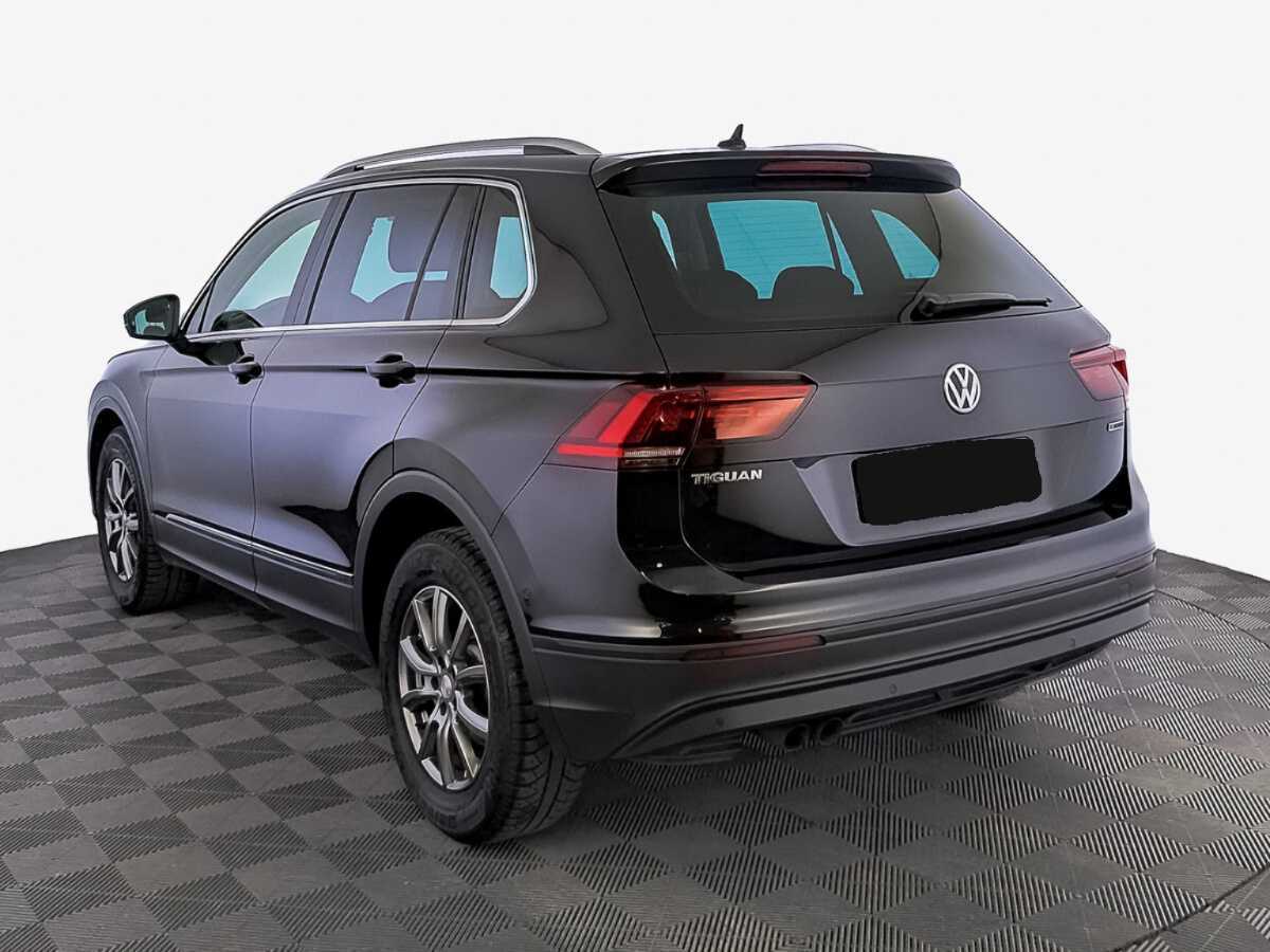 Volkswagen Tiguan, 2018 Фото №7