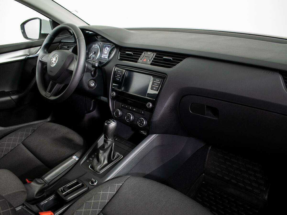 Skoda Octavia, 2020 Фото №6
