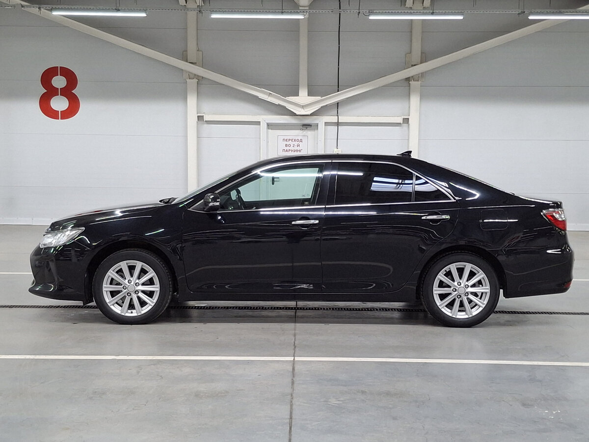 Toyota Camry VII (XV50) Рестайлинг, 2014 Фото №8