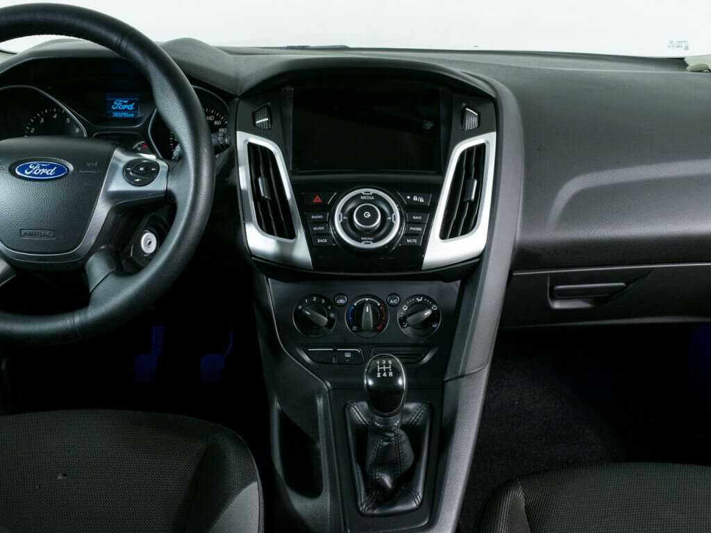 Ford Focus, 2013 Фото №9