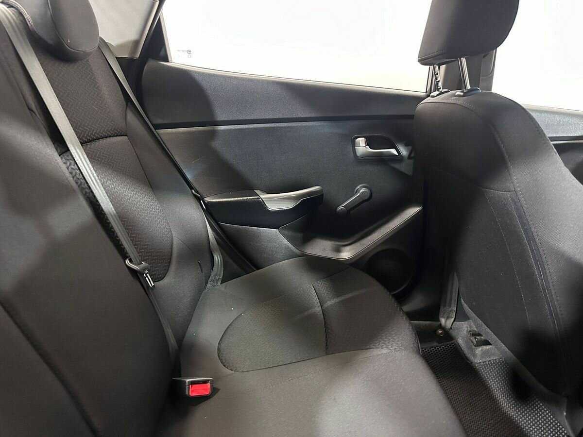 Kia Rio, 2013 Фото №11