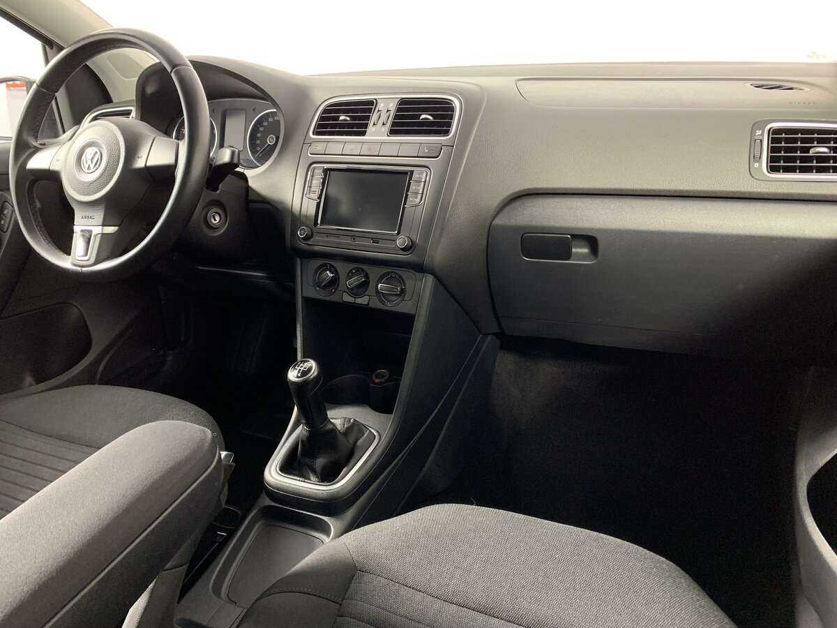 Volkswagen Polo, 2012 Фото №9
