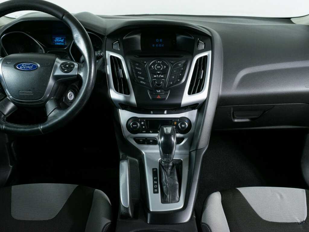 Ford Focus, 2012 Фото №9