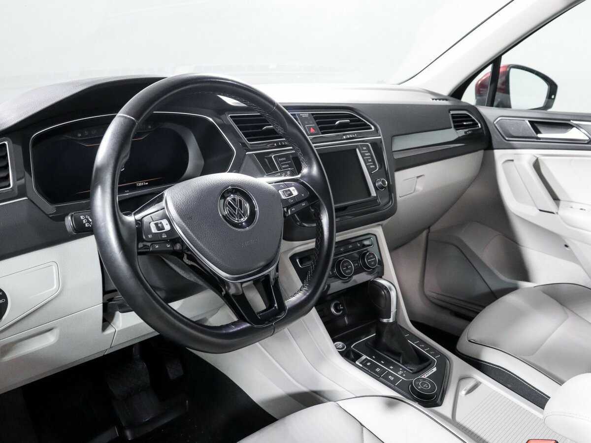 Volkswagen Tiguan, 2016 Фото №11