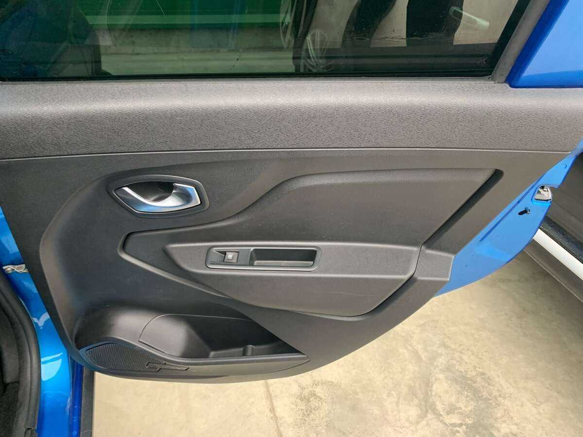 Lada (ВАЗ) XRAY Cross, 2020 Фото №18