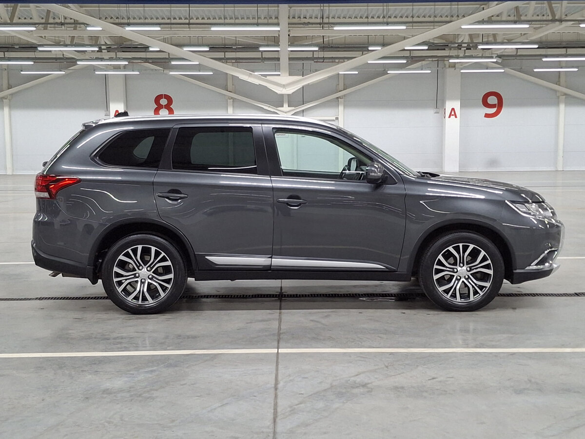Mitsubishi Outlander III Рестайлинг 2, 2016 Фото №4