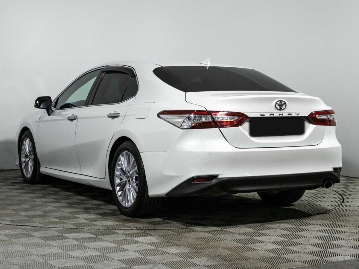 Toyota Camry, 2018 Фото №7