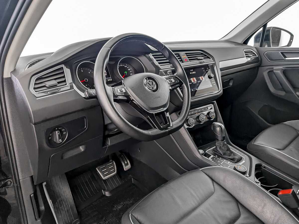Volkswagen Tiguan, 2020 Фото №14