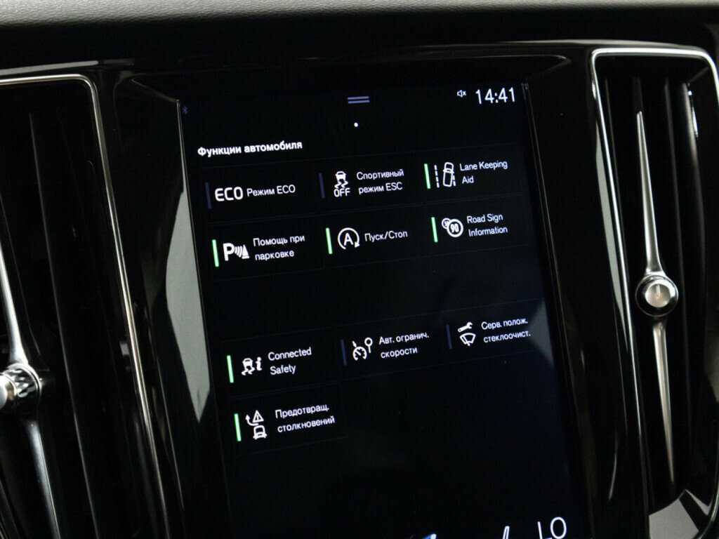 Volvo V60, 2018 Фото №17