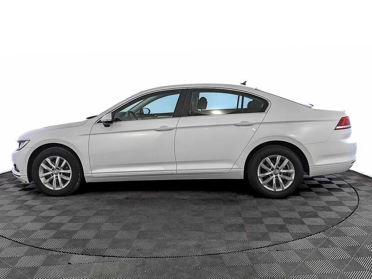 Volkswagen Passat, 2019 Фото №8