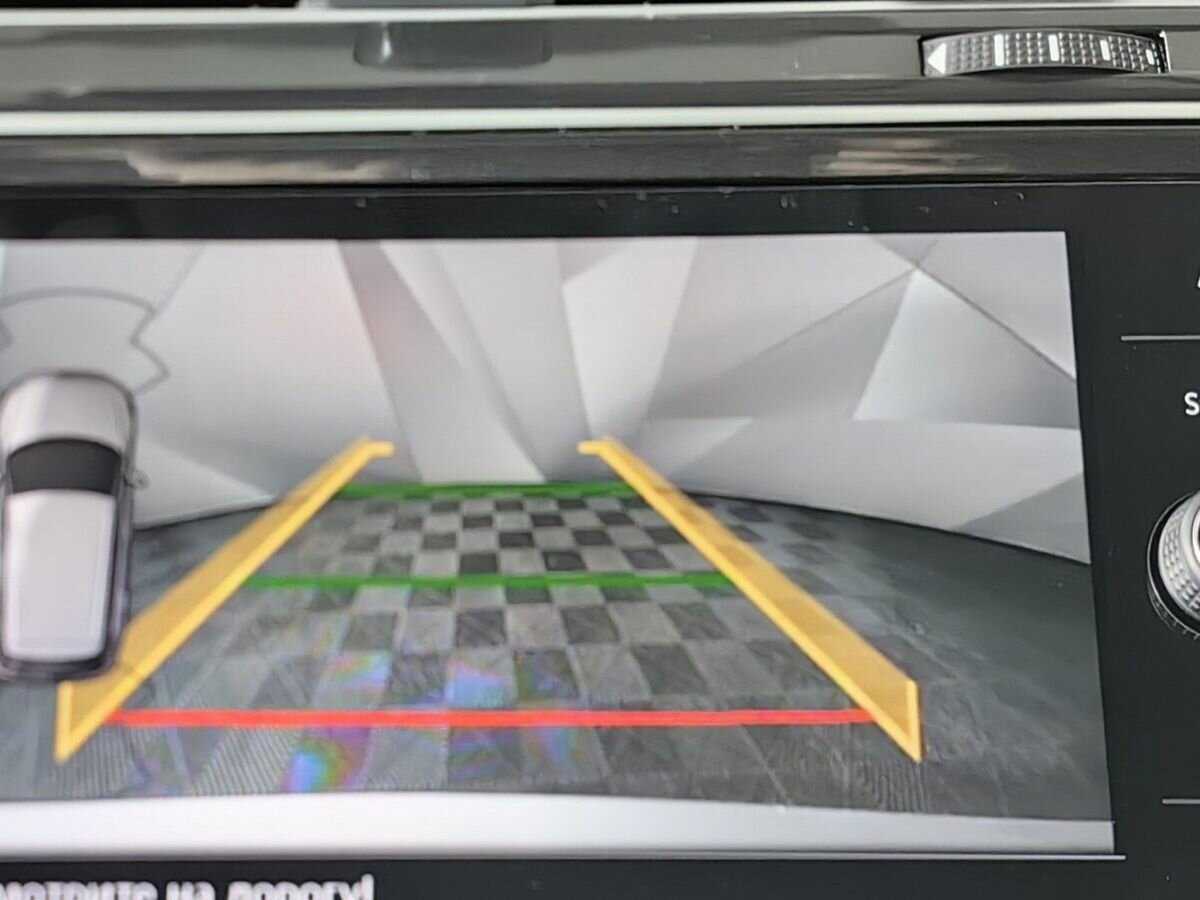 Volkswagen Tiguan, 2018 Фото №15