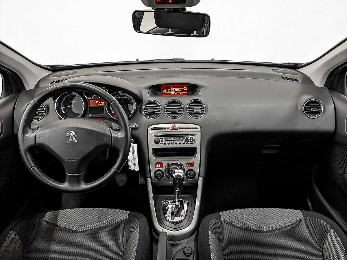 Peugeot 308, 2012 Фото №14