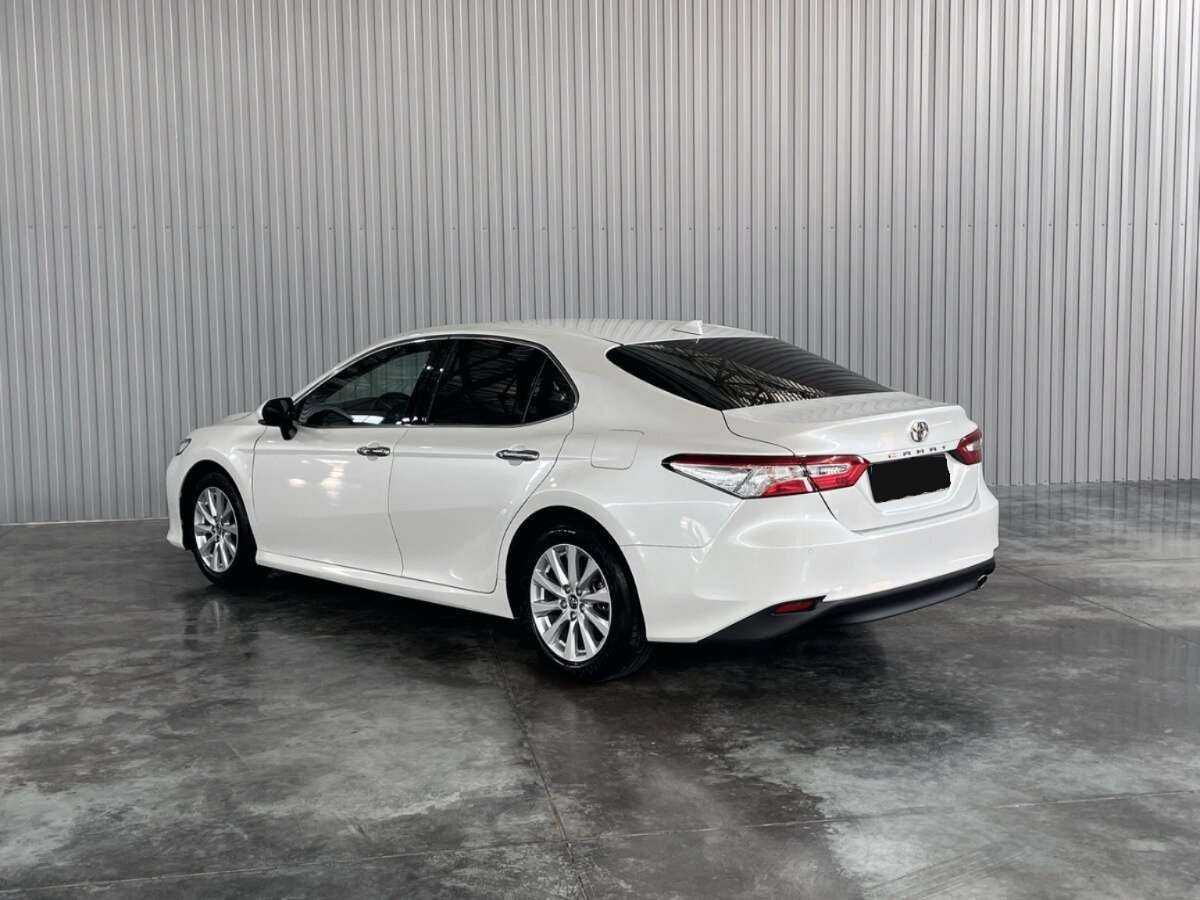Toyota Camry, 2018 Фото №7