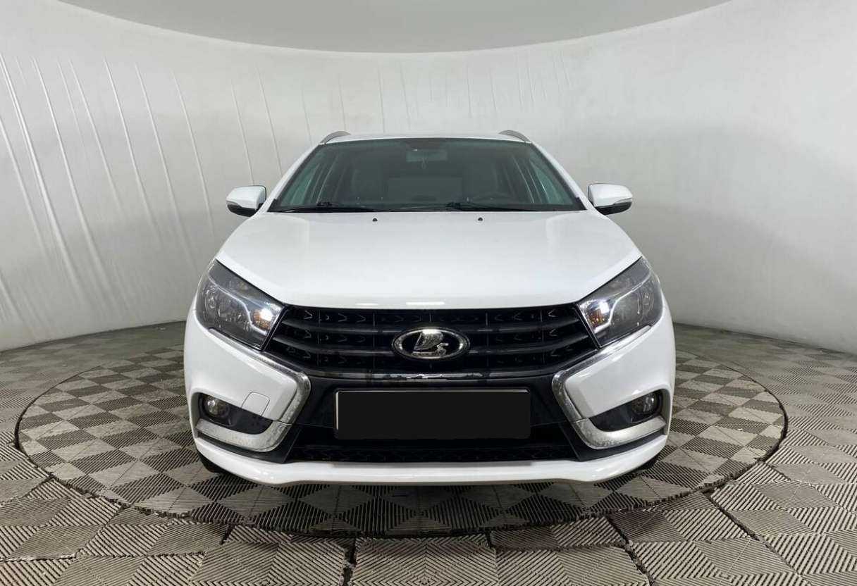 Lada (ВАЗ) Vesta SW, 2019 Фото №2