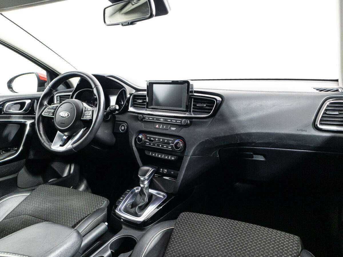 Kia Ceed, 2019 Фото №9
