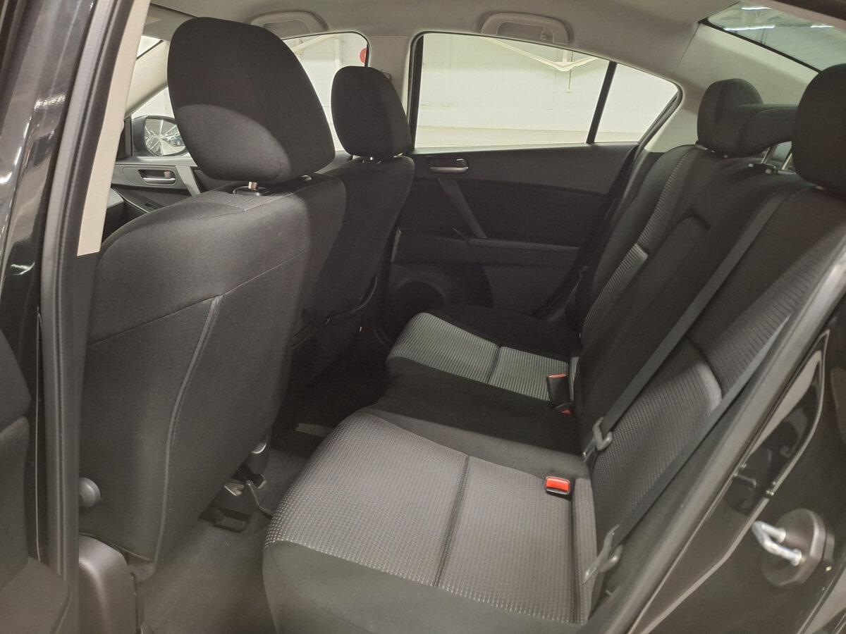 Mazda 3 II (BL) Рестайлинг, 2013 Фото №12