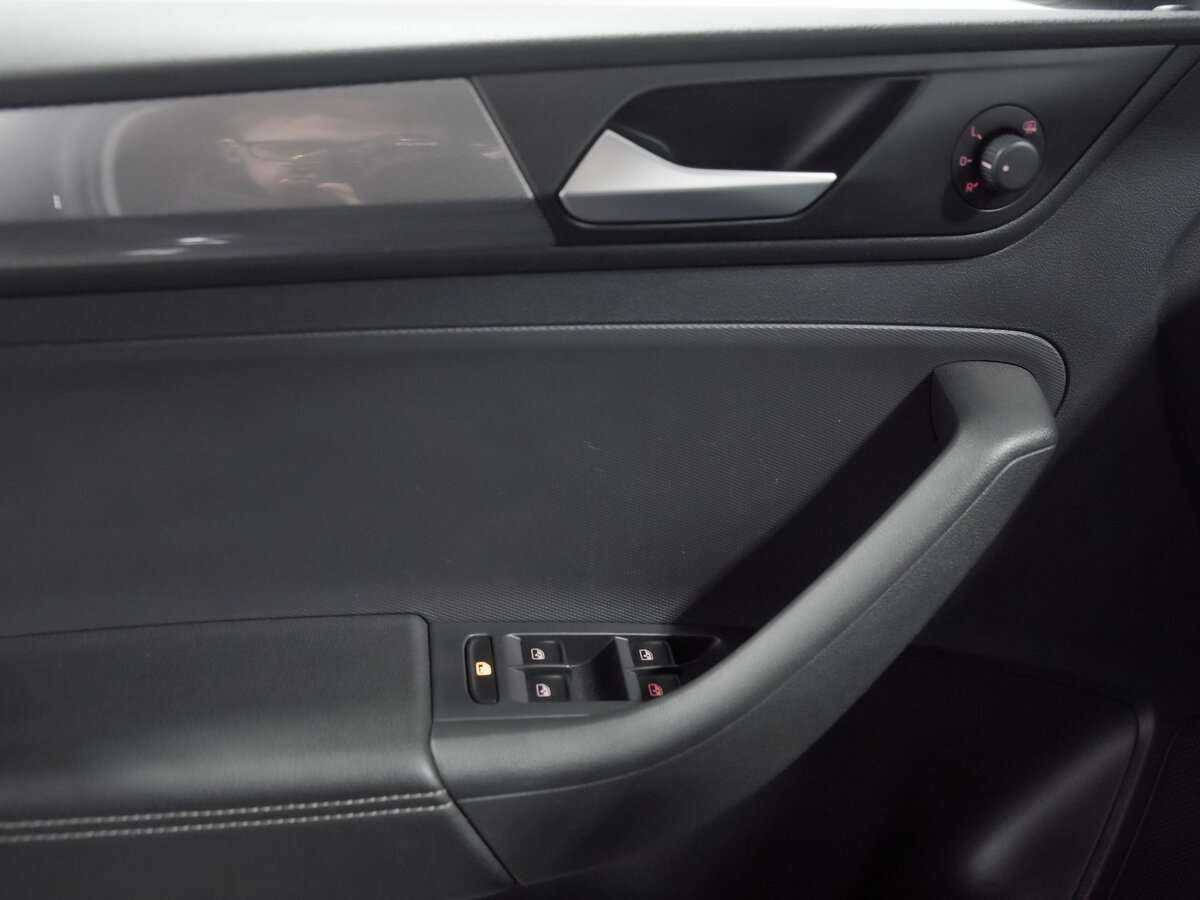 Volkswagen Polo, 2021 Фото №12