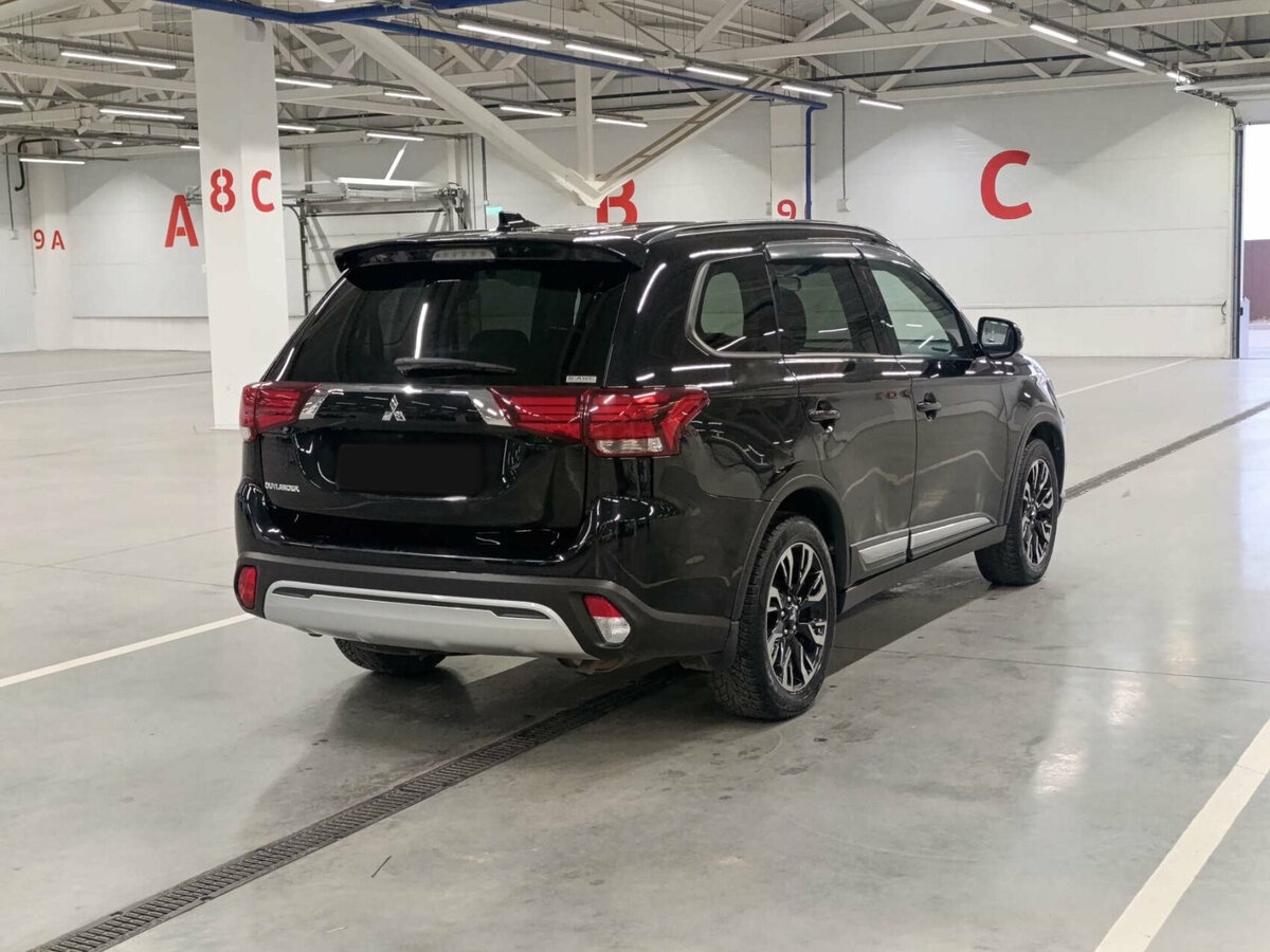 Mitsubishi Outlander III Рестайлинг 3, 2021 Фото №5