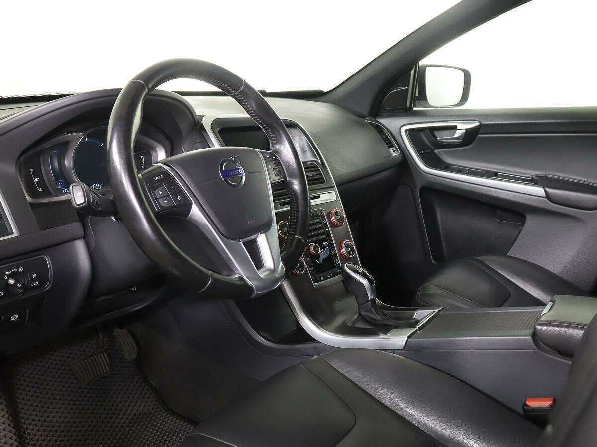 Volvo XC60, 2015 Фото №13