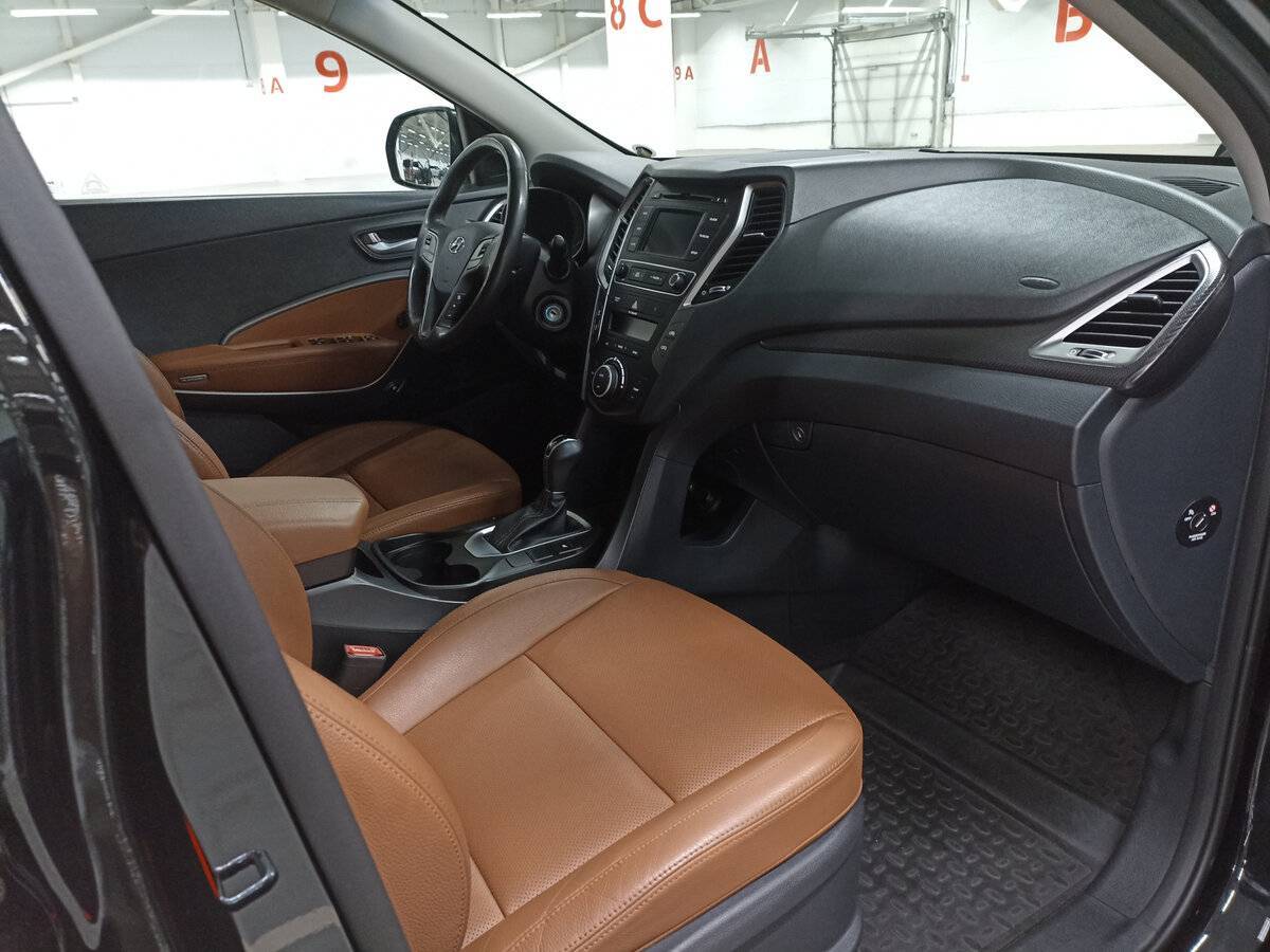 Hyundai Santa Fe, 2017 Фото №11
