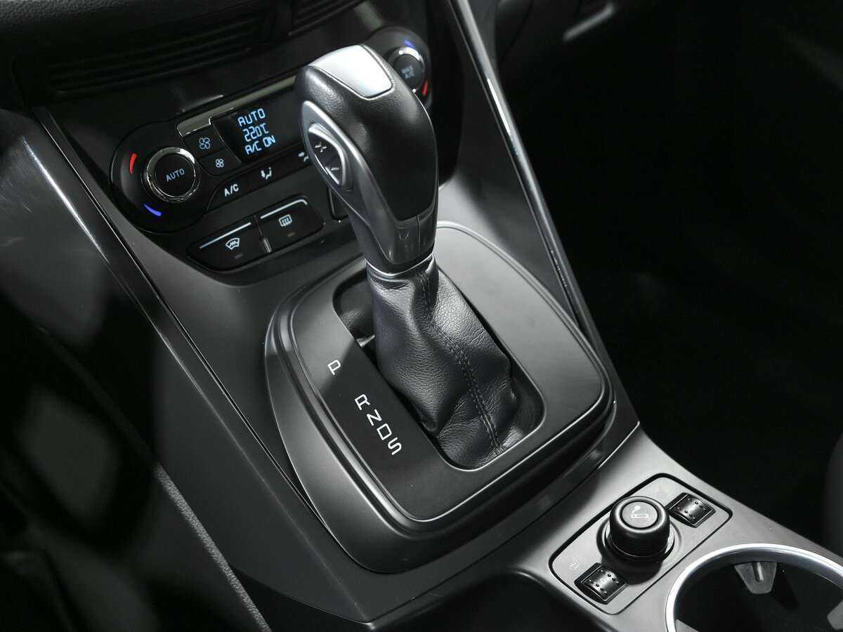 Ford Kuga, 2016 Фото №11