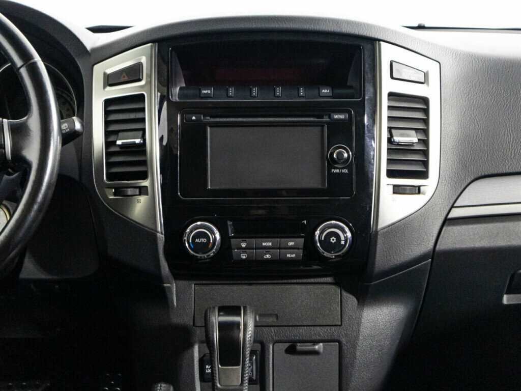 Mitsubishi Pajero, 2014 Фото №14