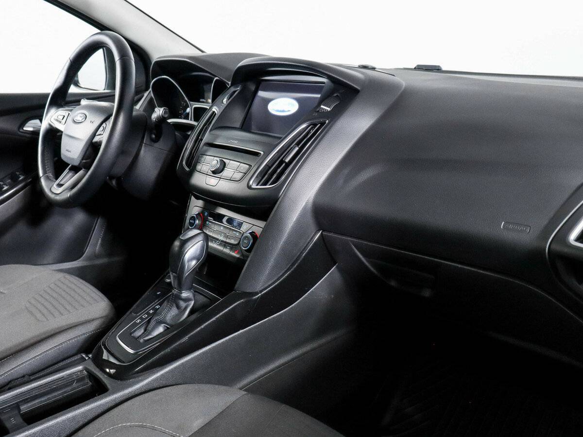 Ford Focus, 2018 Фото №9