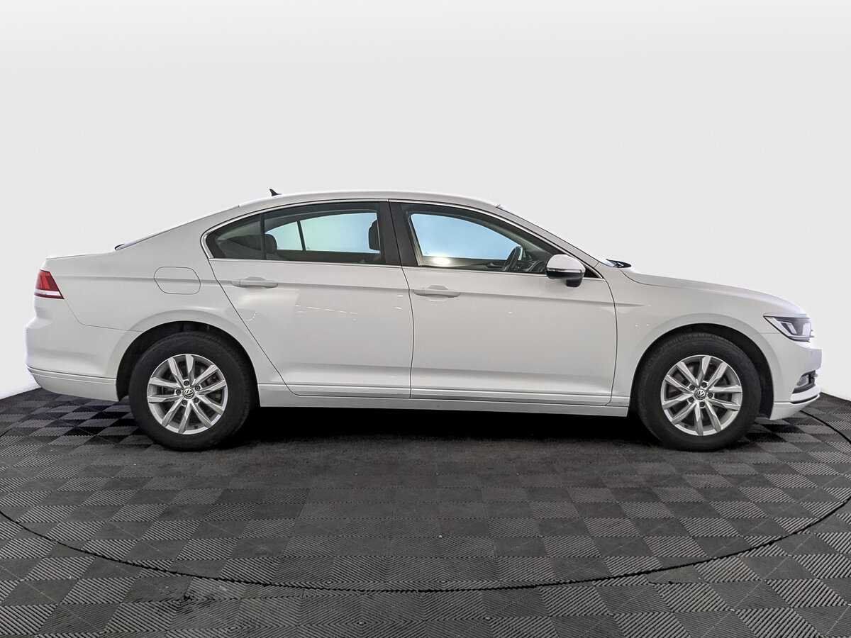 Volkswagen Passat, 2019 Фото №4