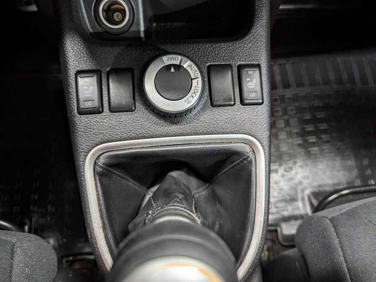 Nissan X-Trail, 2013 Фото №15