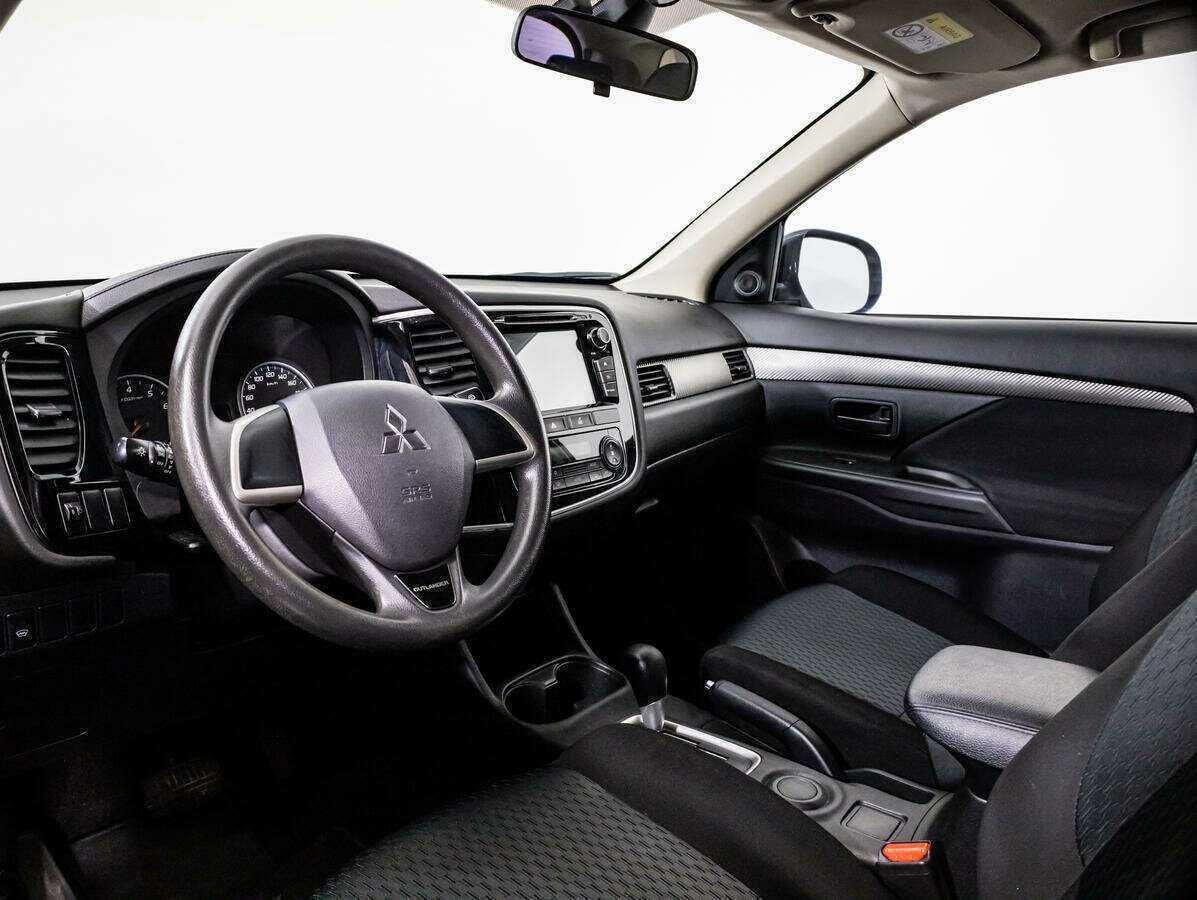 Mitsubishi Outlander, 2015 Фото №11