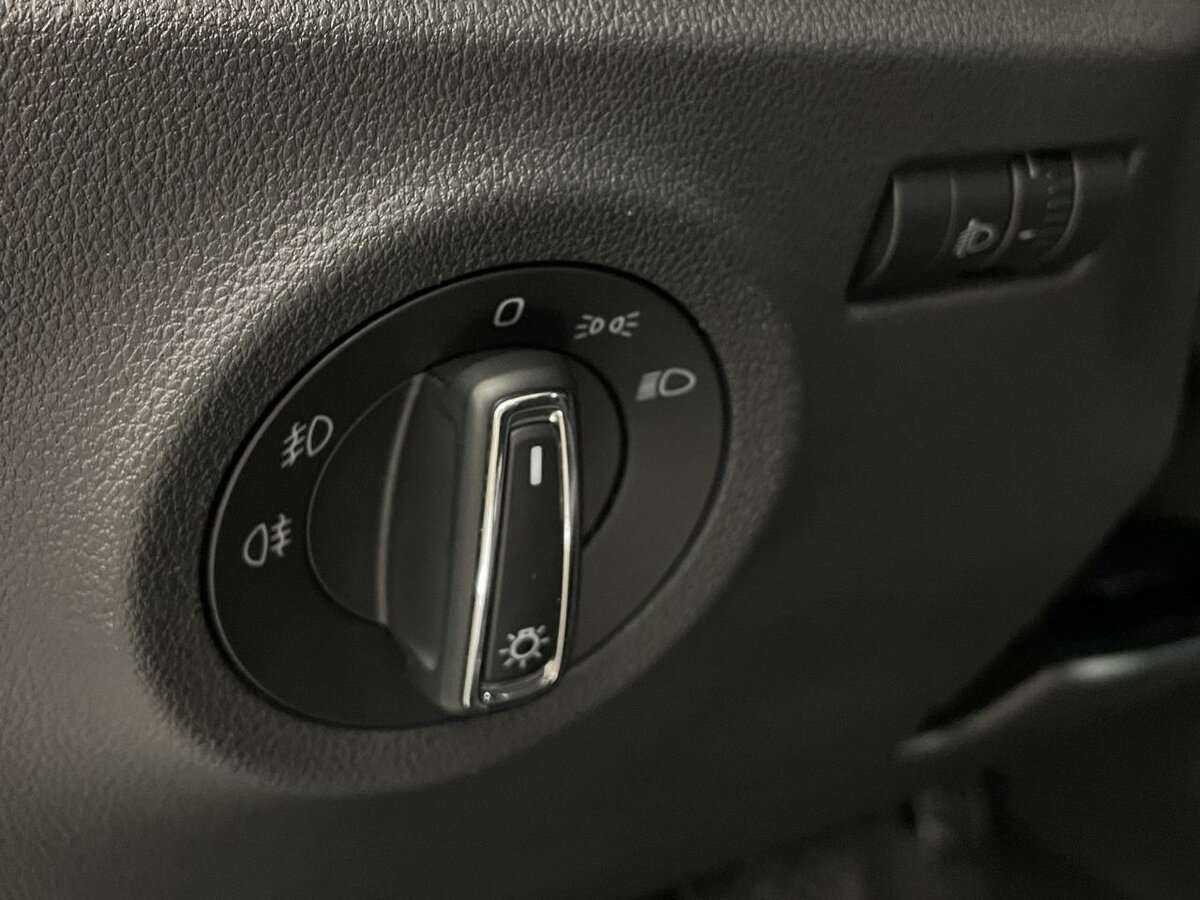 Skoda Rapid, 2020 Фото №9