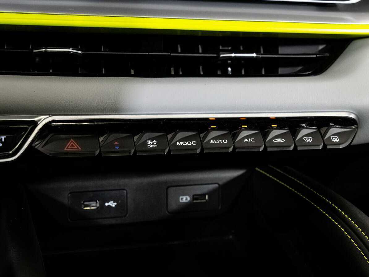 Geely Coolray (Binyue Cool), 2023 Фото №12