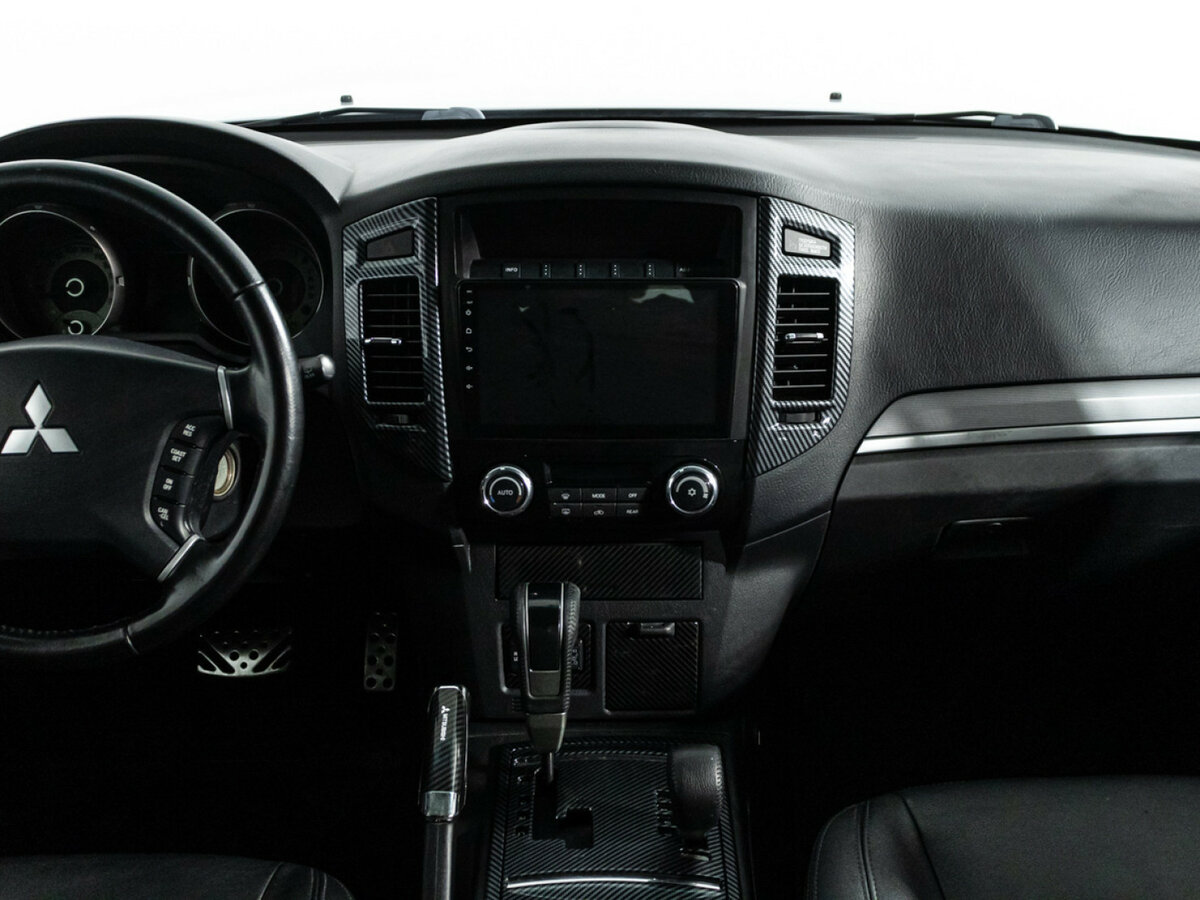 Mitsubishi Pajero IV Рестайлинг 2, 2015 Фото №12