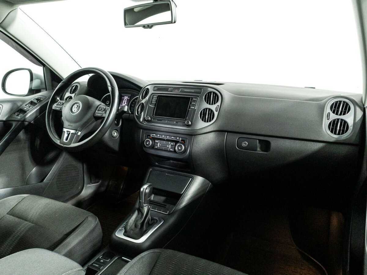 Volkswagen Tiguan, 2015 Фото №9