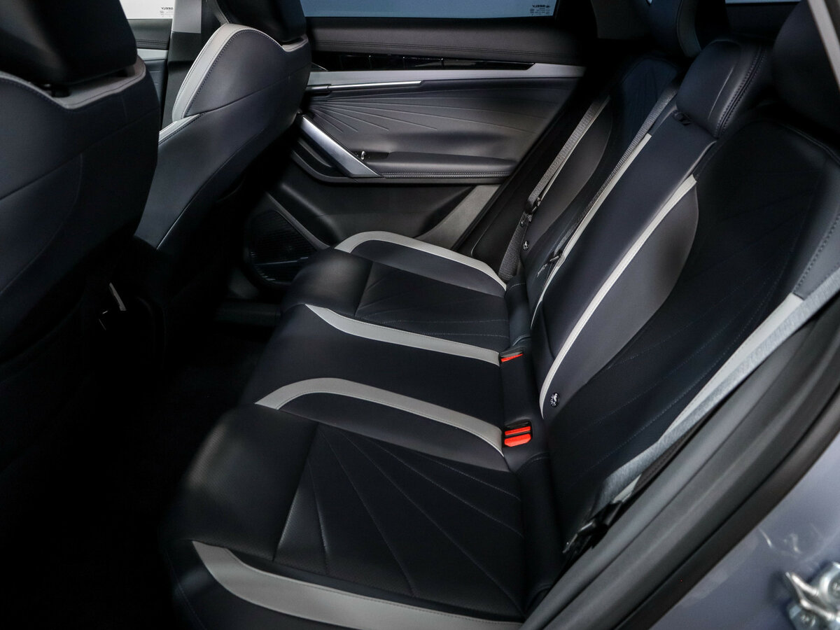 Geely Atlas II, 2023 Фото №10