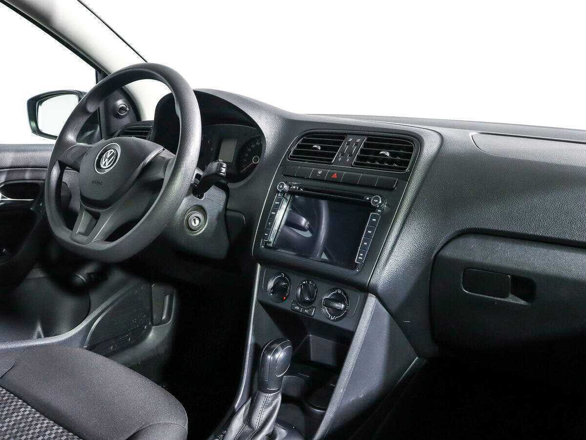 Volkswagen Polo, 2020 Фото №7