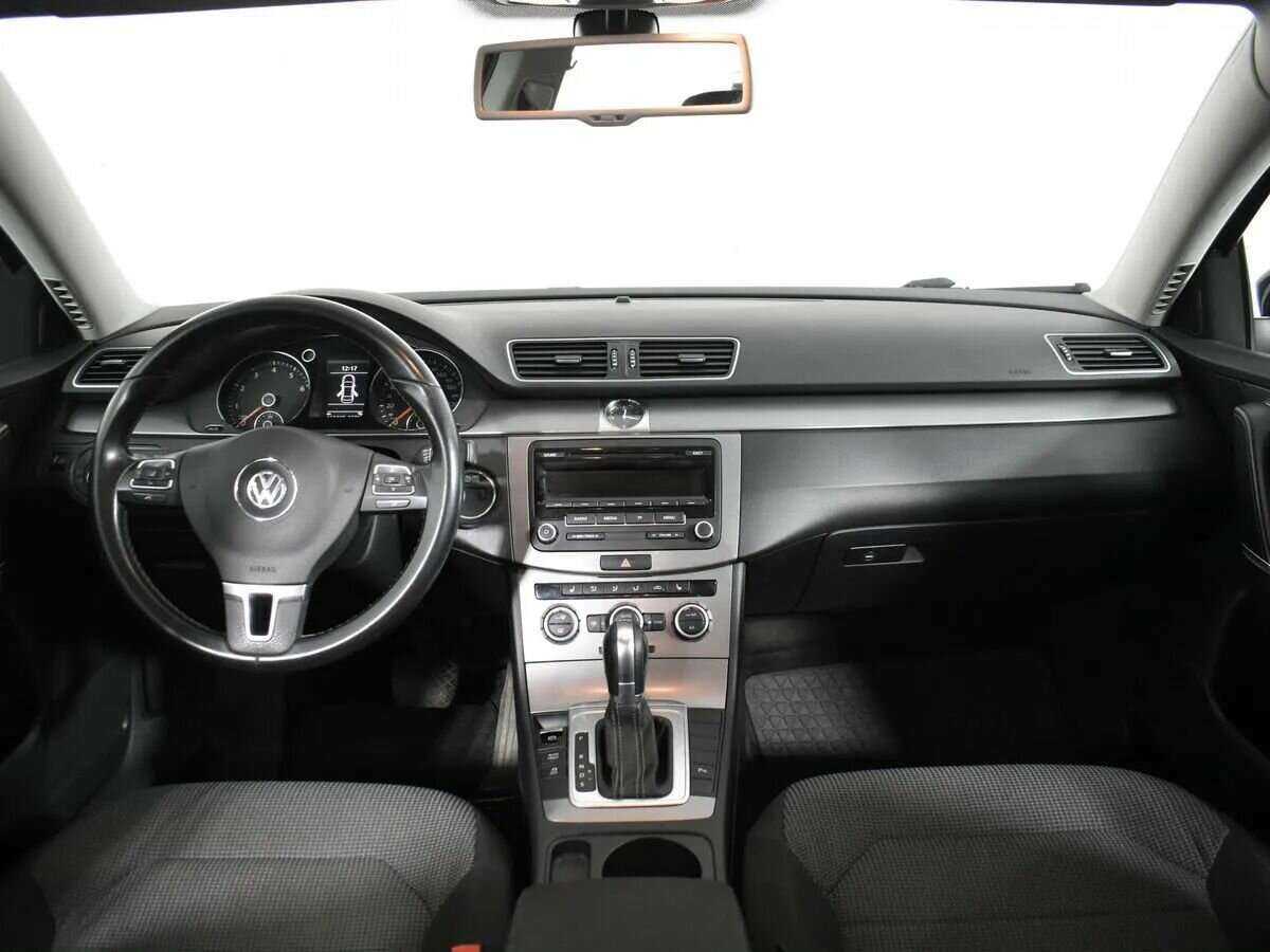 Volkswagen Passat, 2014 Фото №13