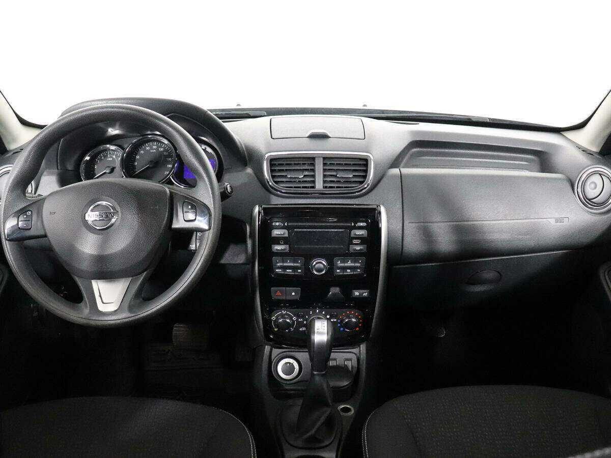 Nissan Terrano, 2017 Фото №11