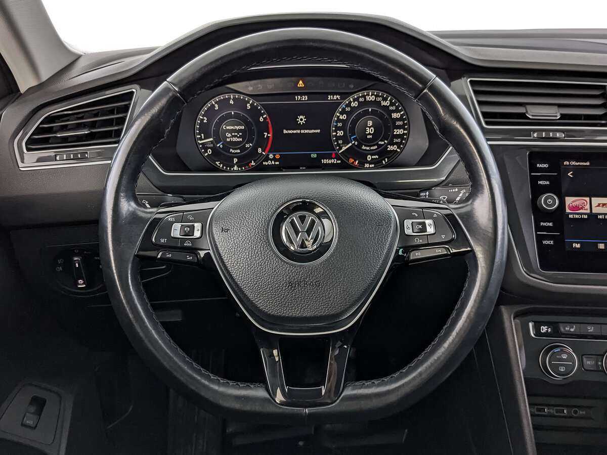 Volkswagen Tiguan, 2018 Фото №18