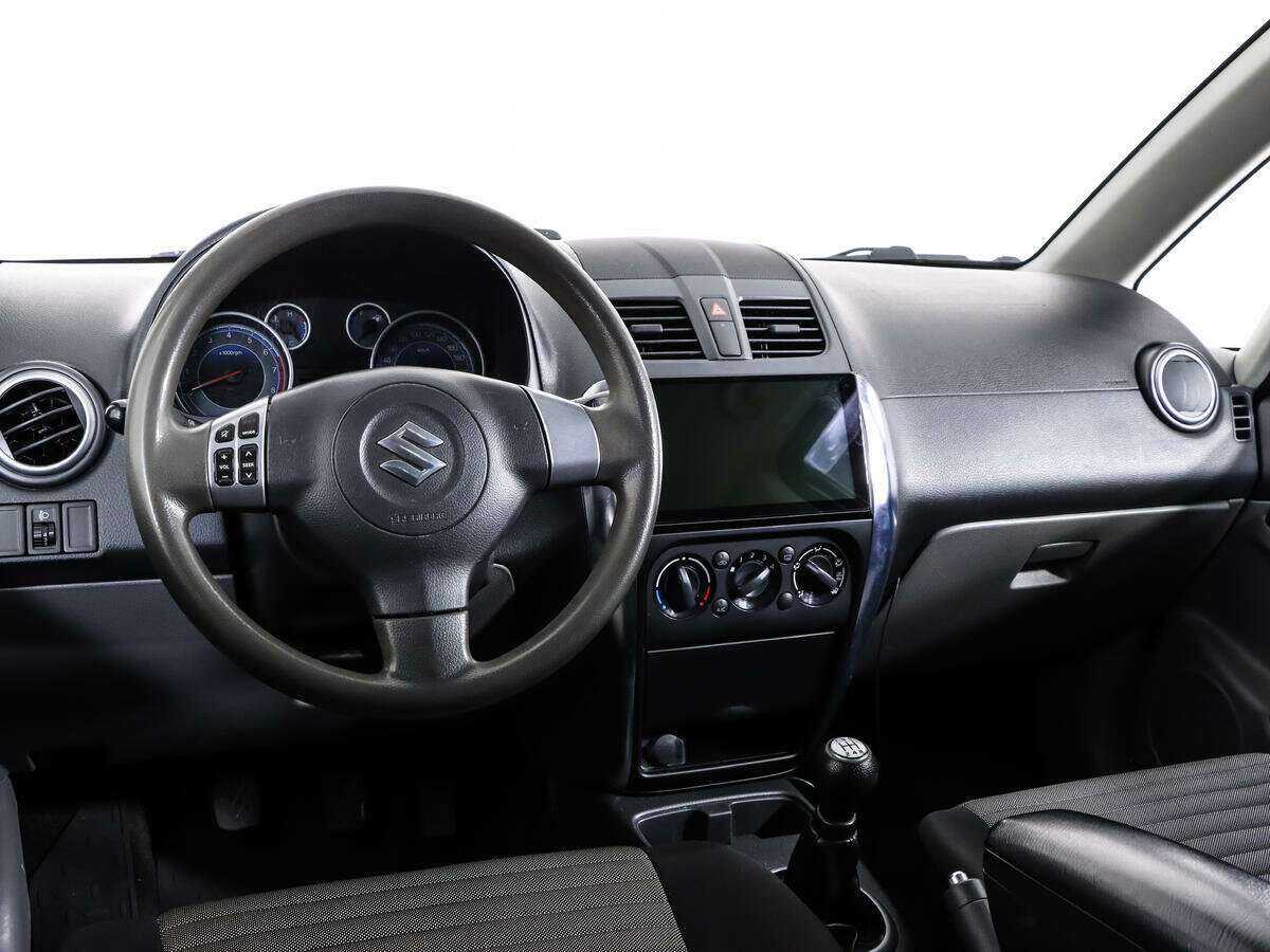 Suzuki SX4, 2013 Фото №11