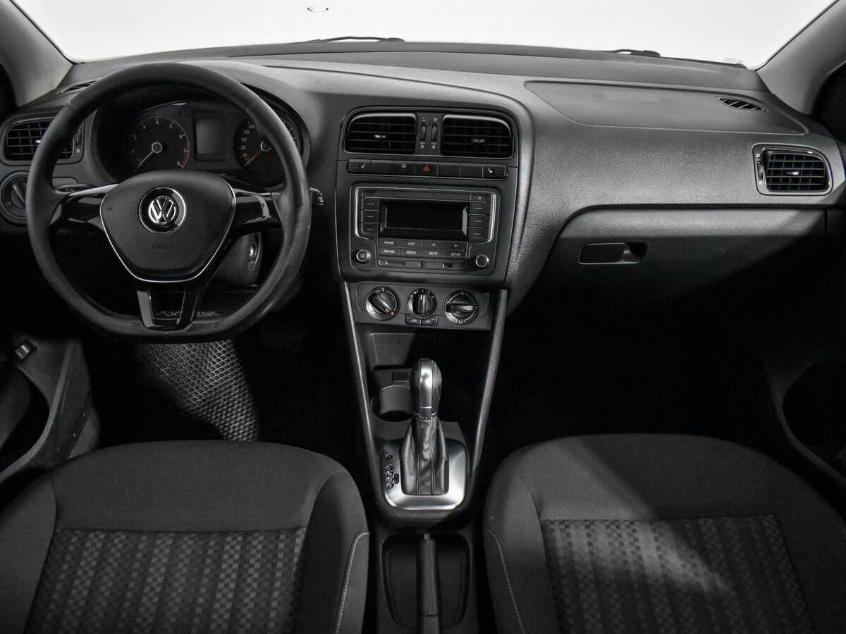 Volkswagen Polo, 2016 Фото №14