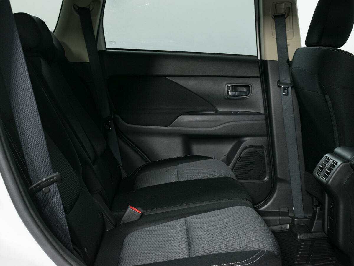 Mitsubishi Outlander, 2019 Фото №7