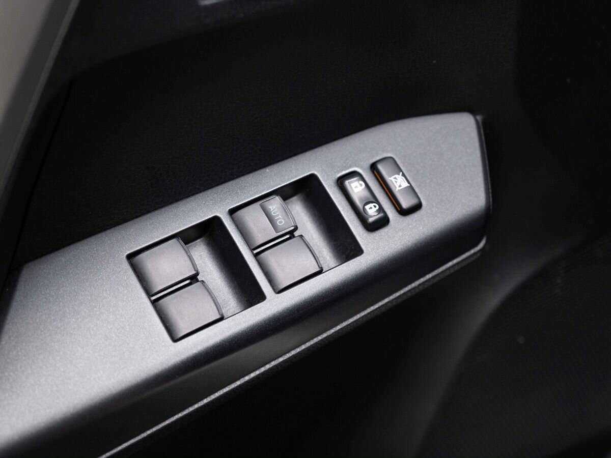 Toyota RAV4, 2017 Фото №14