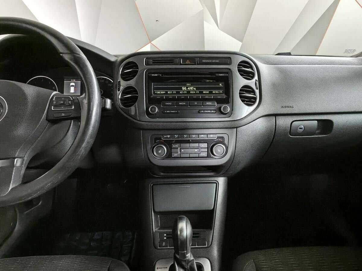 Volkswagen Tiguan, 2012 Фото №11