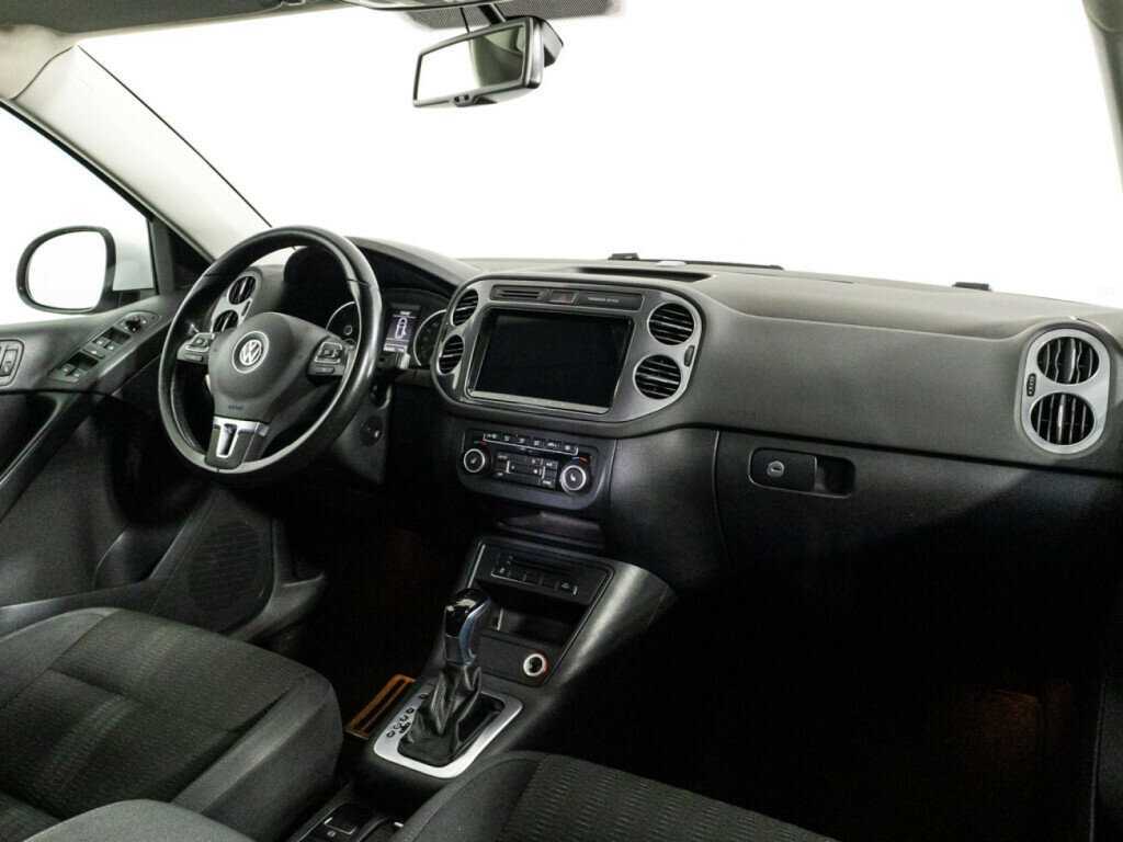 Volkswagen Tiguan, 2012 Фото №9